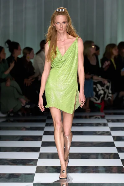 Look 71